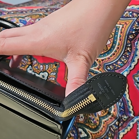 LOUIS VUITTON BLACK EPI RIVIERA BUSINESS BAG COA included**FYI INTERIOR RELINED* - Picture 7 of 16